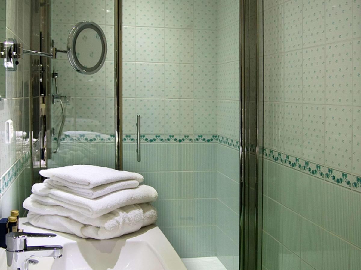 Mercure Moulins Centre Hotel De Paris Kültér fotó